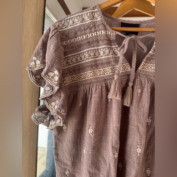 LIV Los Angeles Cotton Cottage core bohemian neutral floral blouse - Picture 2 of 5